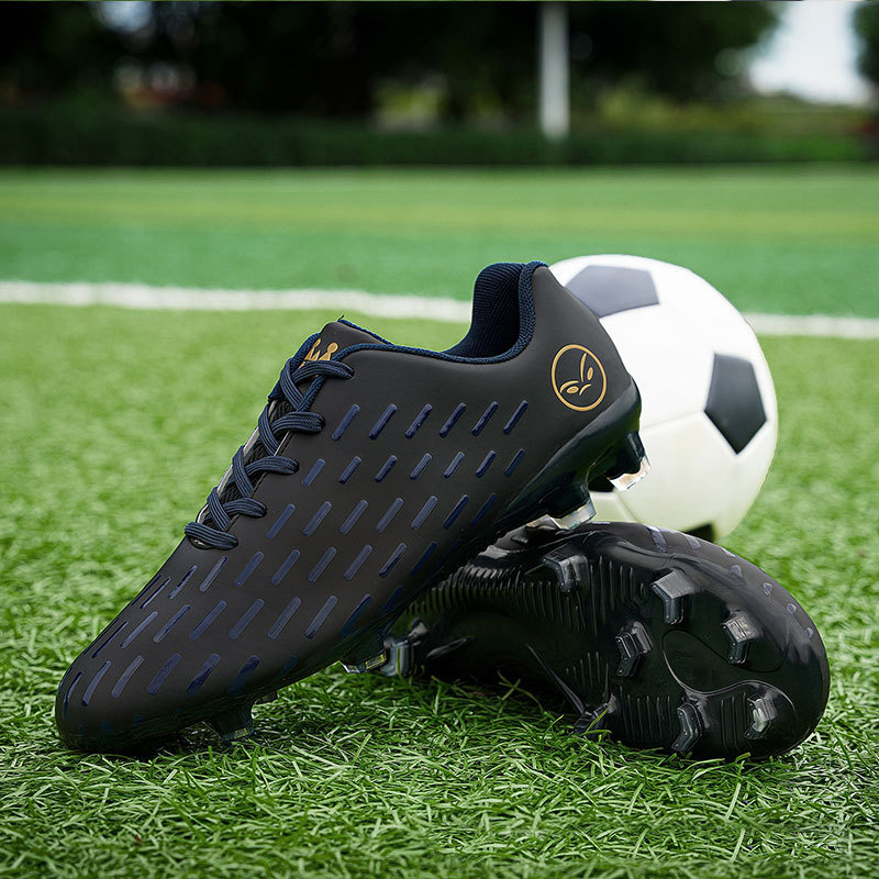 Best Selling Football Boots Original Full Knitted Waterproof Studded soccer Shoes LOW 34-45 Sport Football Boots Shoes