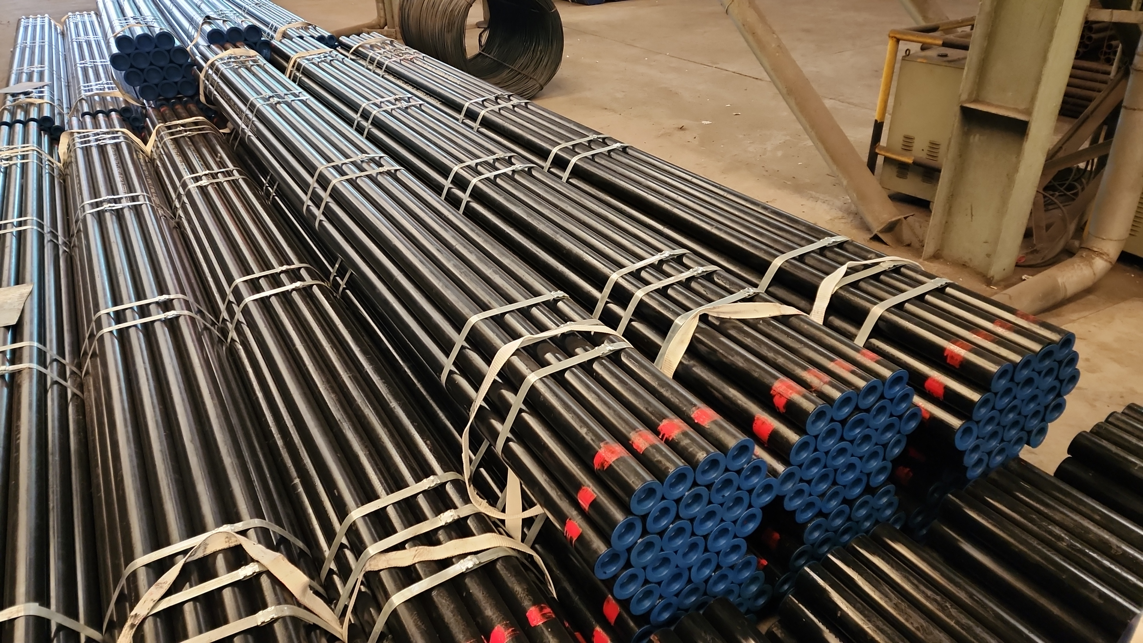 Hot Selling Seamless Carbon Steel Pipe Round Schedule 40 10 Inch API 5L pipe