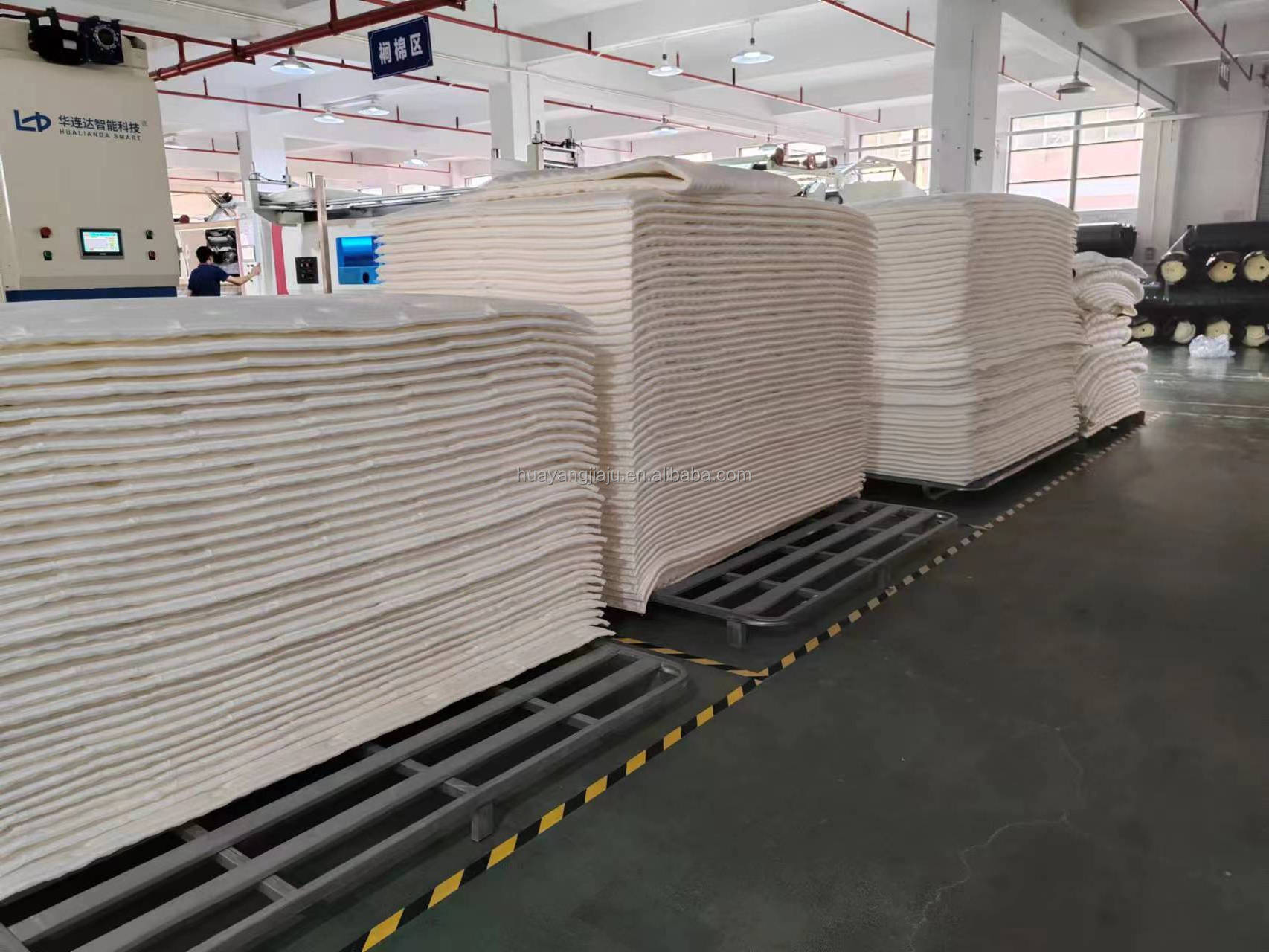 AilunyiliKing High Density Convoluted Foam Compress Memory King Size Foam Mattress For Home Mattress