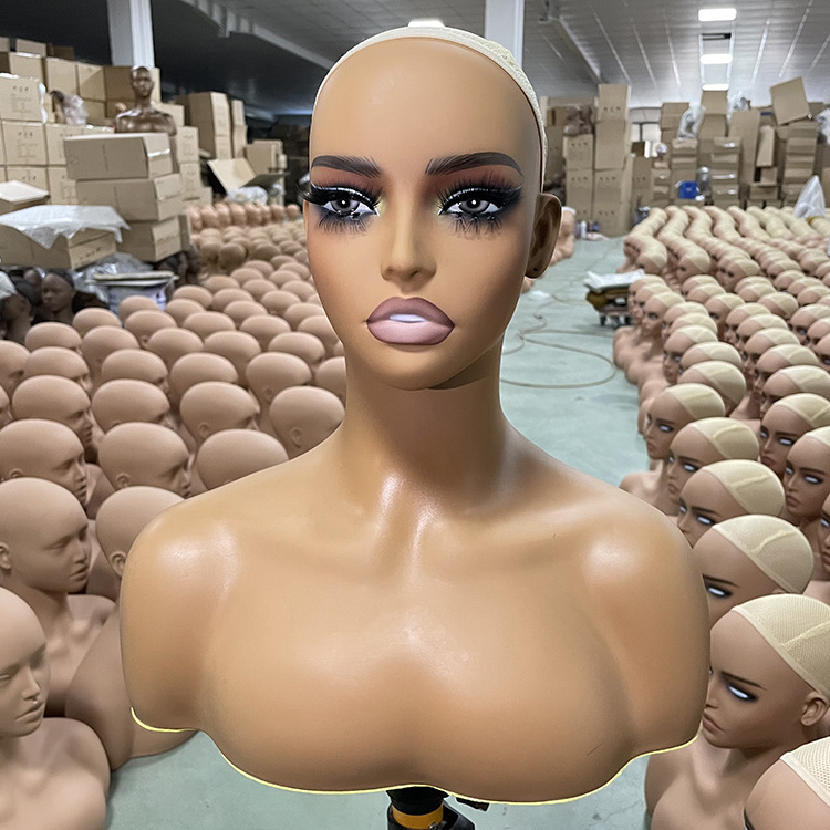 HUAYANG Wholesale High Quality PVC African american Female Wig Mannequin Head with Shoulders and Makeup