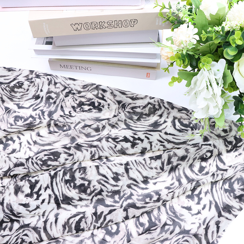 Hot summer beach towel fabric Fashion sunscreen chiffon polyester soft large floral fabric clothing material