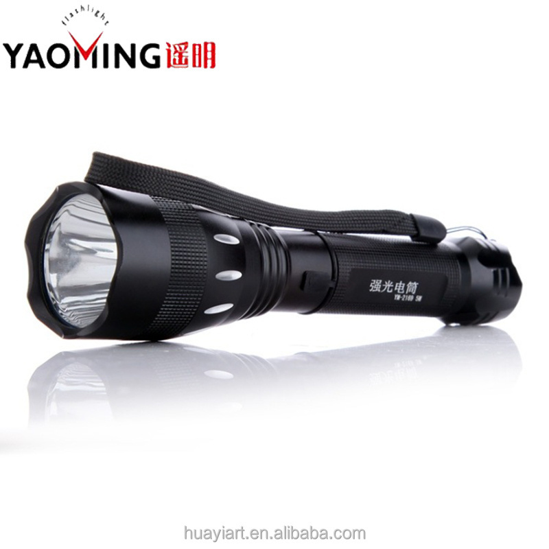 Rohs Rechargeable High Beam Highlight XML-T6 Toshiba Torchlight Tactical Flashlight 10000 lumens With Custom Logo