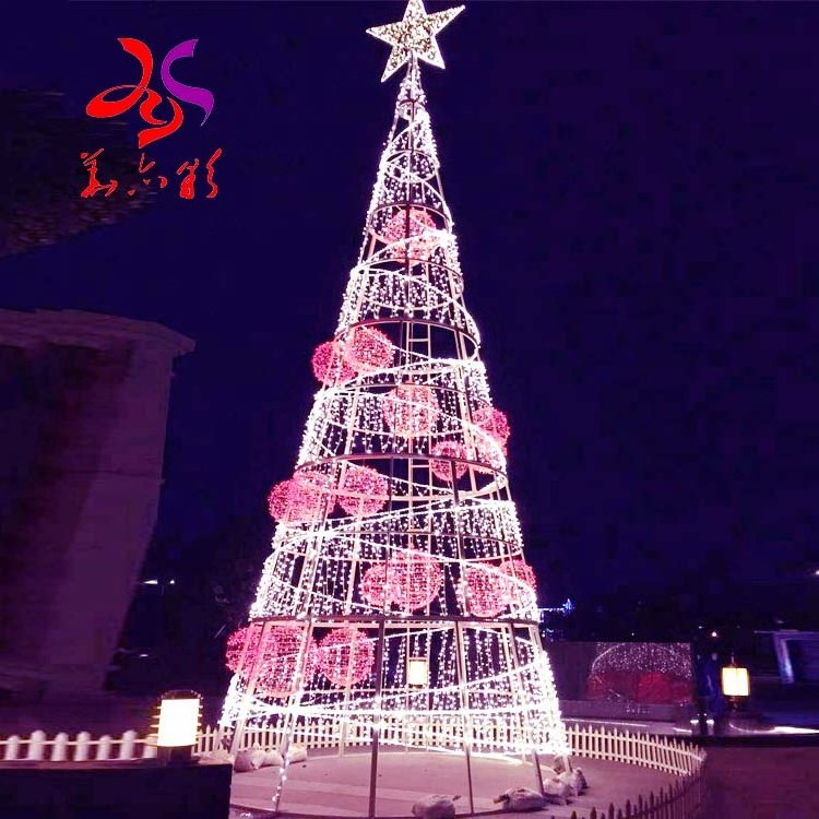 Christmas ornament lights in the snow Street Decorative 3D Sculpture Glitter Lighted Tree With Sparkling Star LED Light