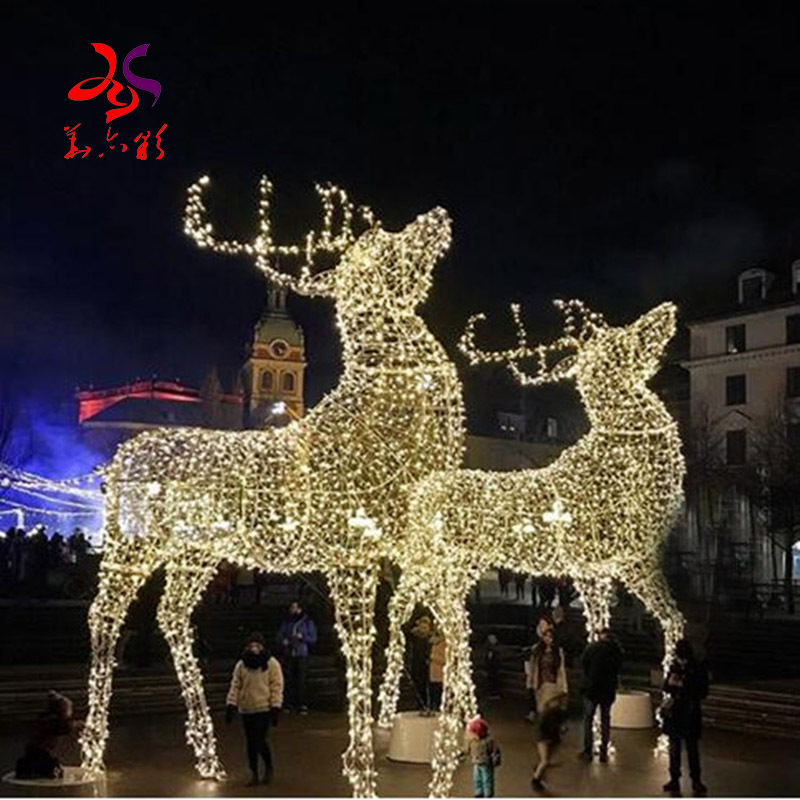 outdoor large  giant Christmas decoration plush life size LED santa sleigh 3d reindeer motif light antlers for cars manufacturer