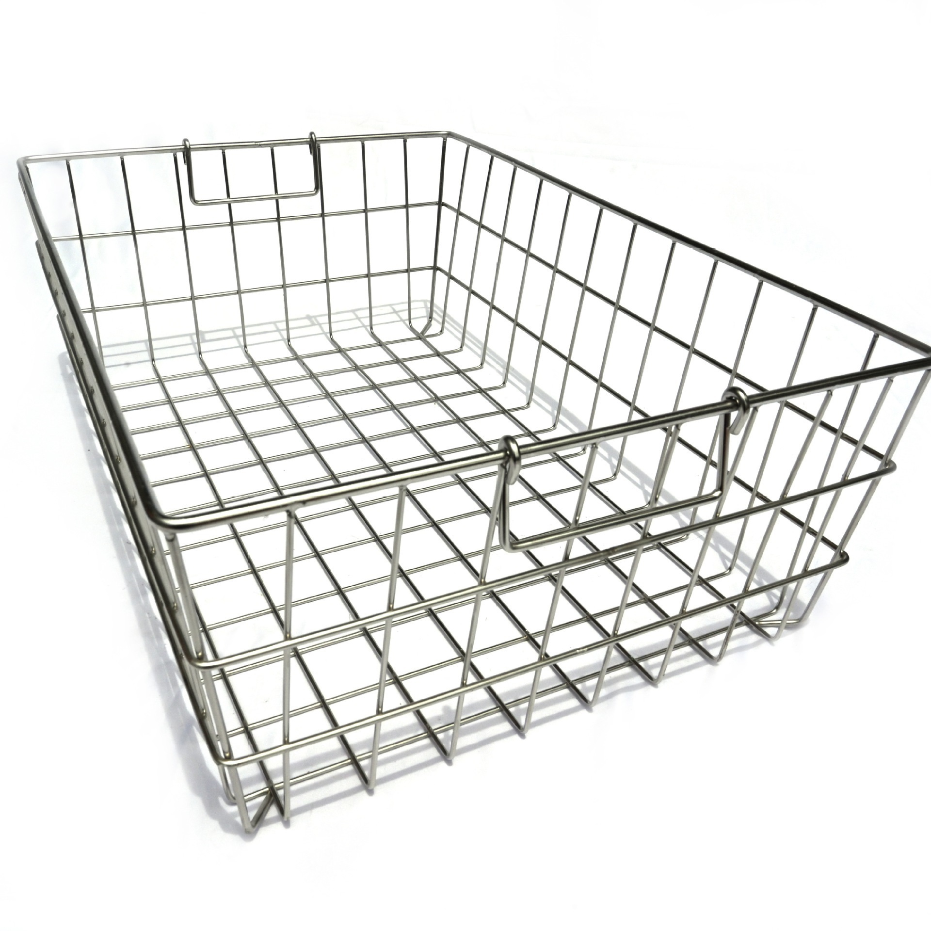 OEM metal wire shelf/Processing custom 304 stainless steel mesh basket industrial equipment cleaning metal disinfection basket