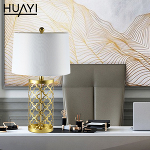 HUAYI Vintage Bar Club Living Room Table Lamp Home Decor Bedroom Golden Metal Desk Lamp With Shade