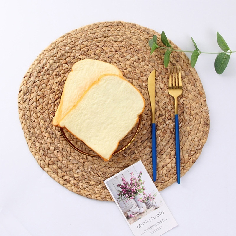 Round Woven Placemats Natural Water Hyacinth Braided Straw Table Mats for Dining Table