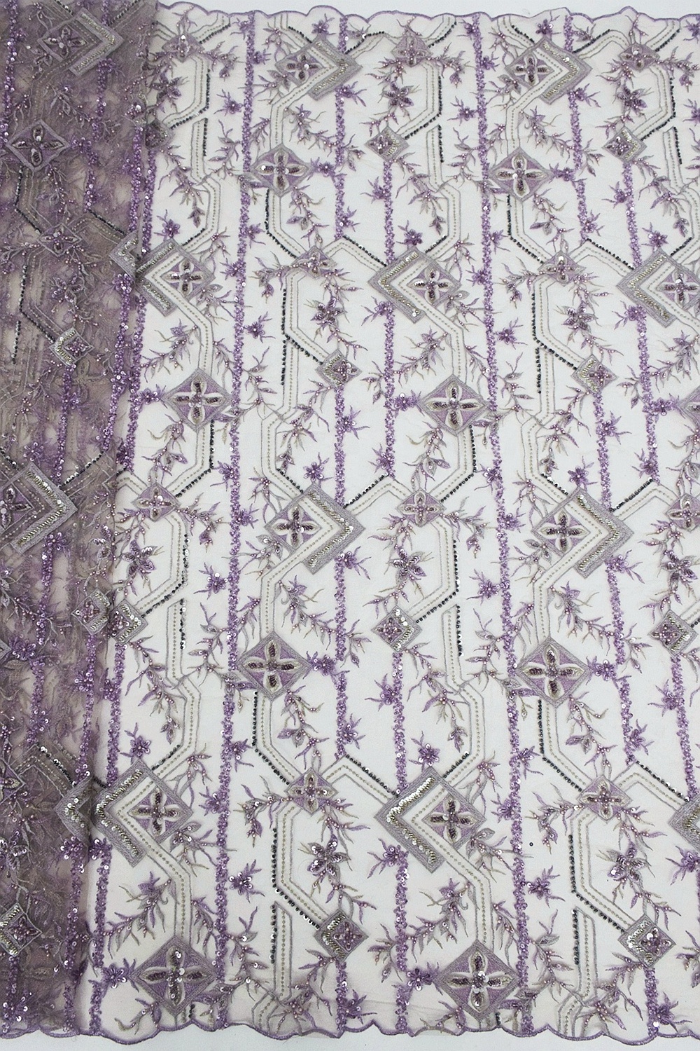 Hot HandWork Heavy Beaded Pearls Lilac Embroidery Mesh Fabric With Sequins For Collection HY2207