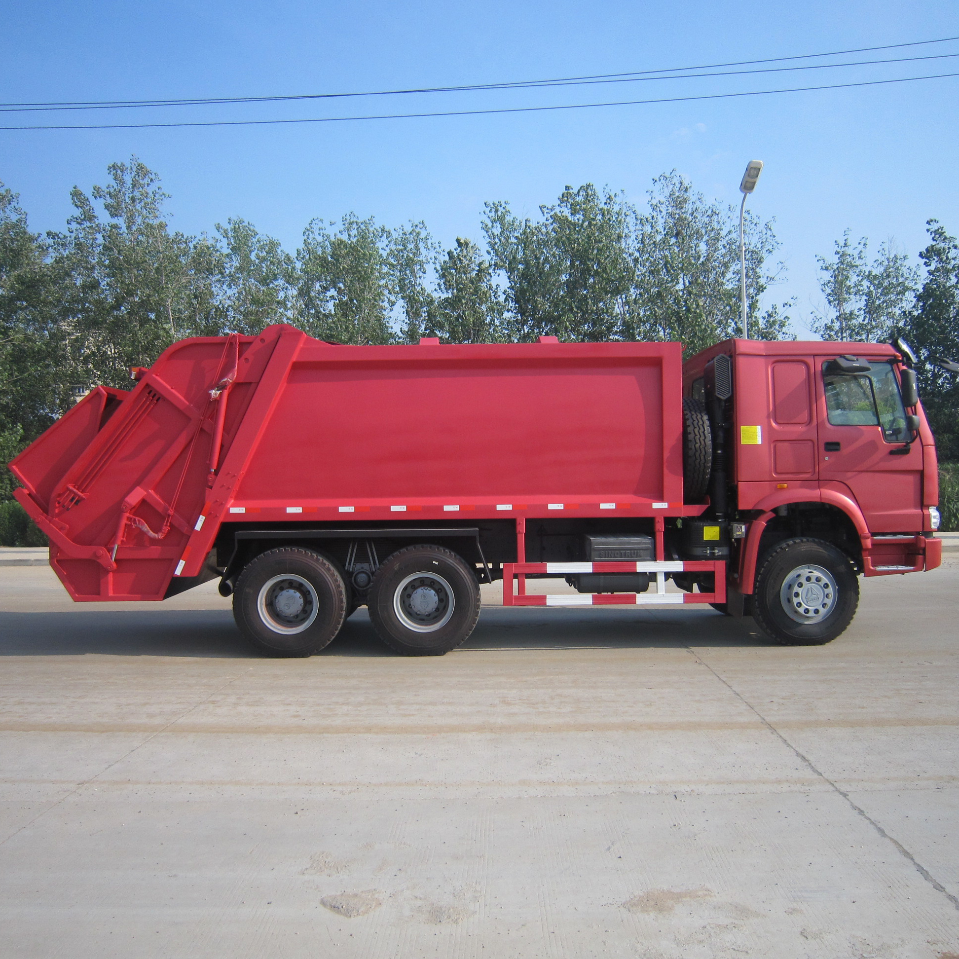 HOWO 16cbm 10 wheels heavy duty diesel type hydraulic compressing garbage compactor truck price from China factory