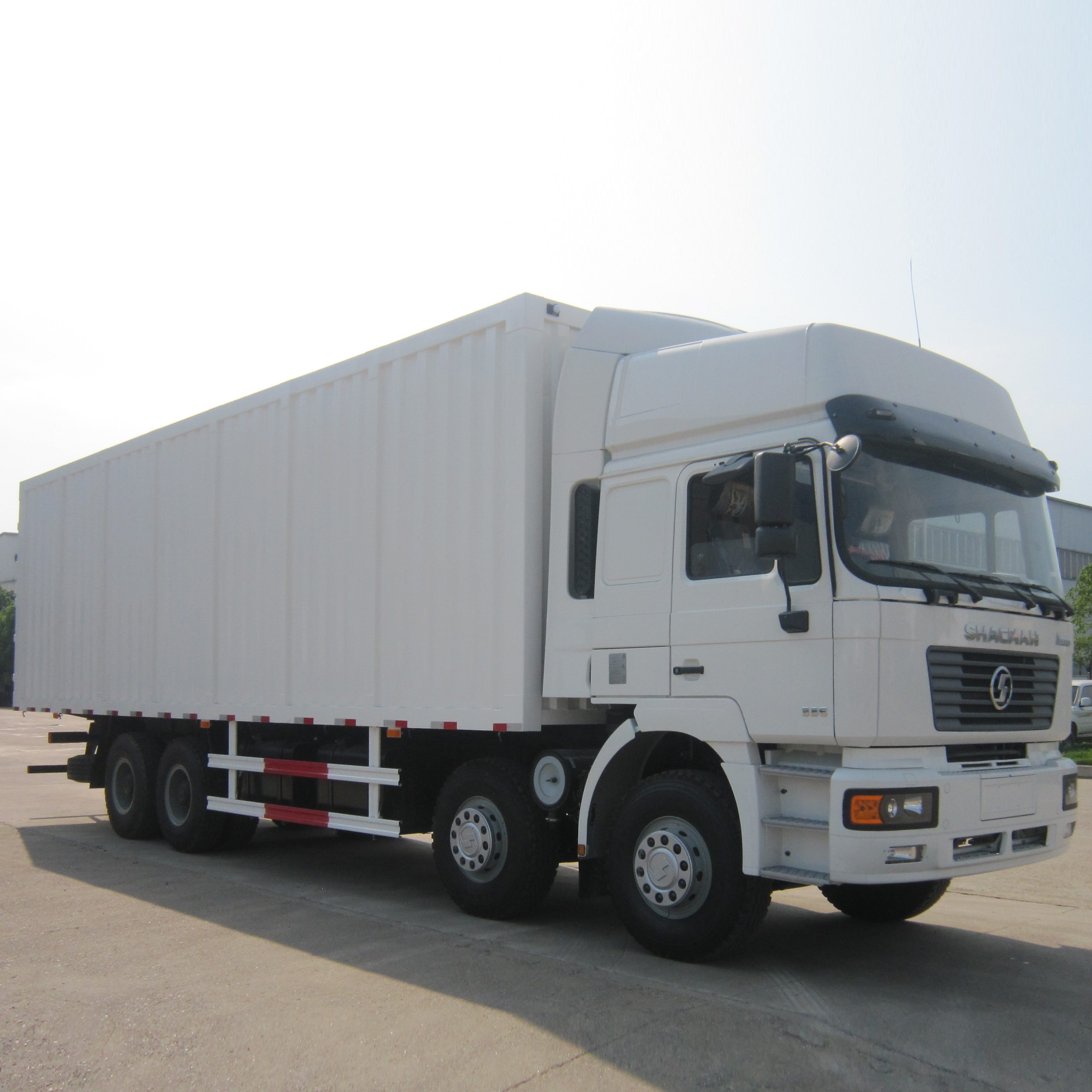 8x4 heavy duty delivery truck 8x4 SHACMAN Cargo Truck cargo van closed lorry truck