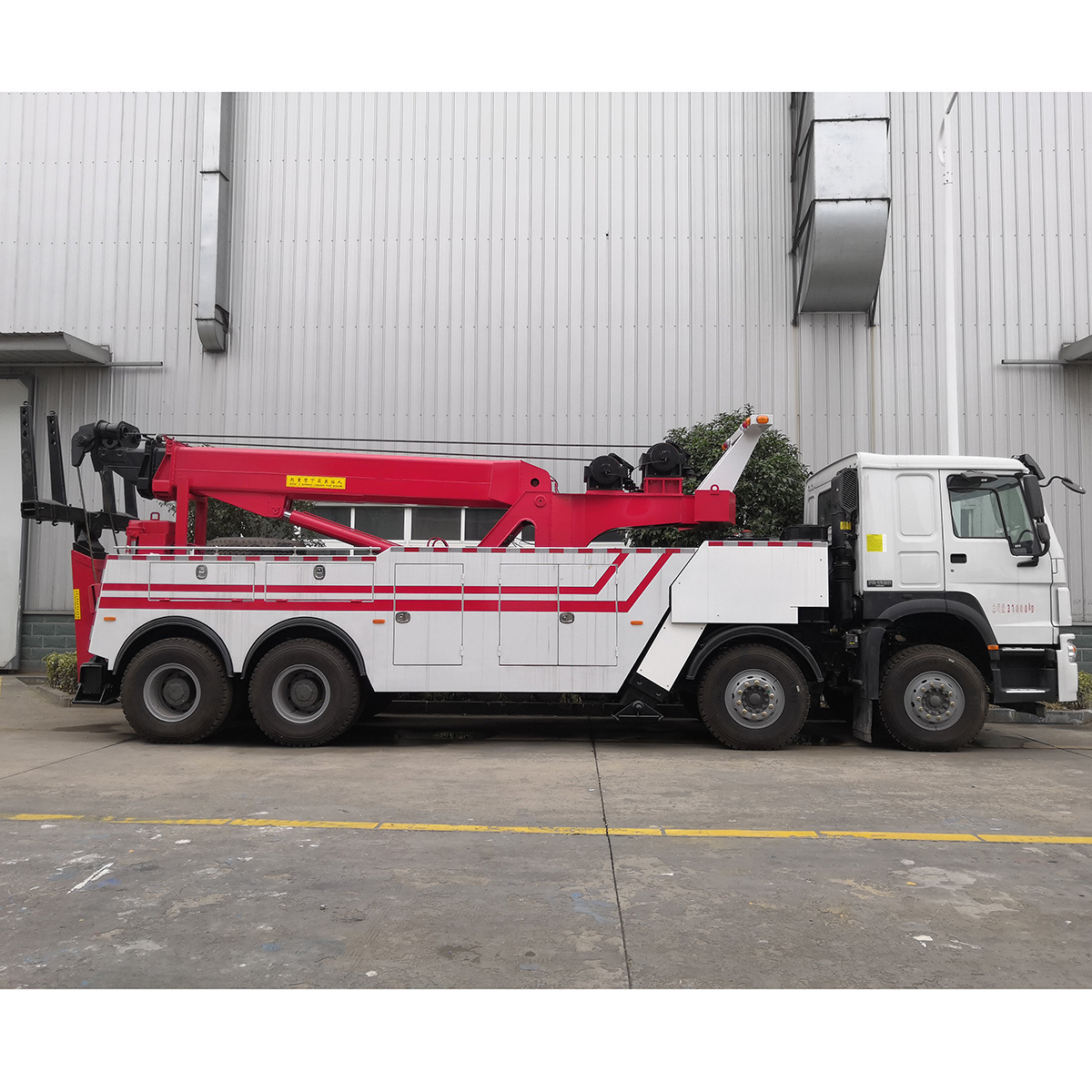 SINOTRUK HOWO 40 tons heavy duty rotator wrecker truck for sale, tow truck wrecker, wrecker tow truck