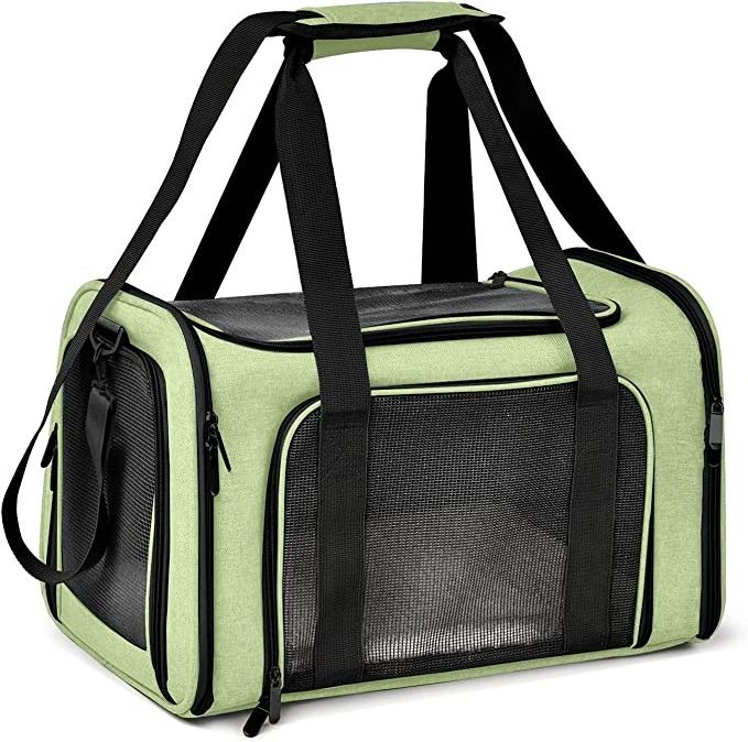 Hot Sale Medium Pet Cat Carrier 2 size Europe And America Pet Carriers Travel Eco-Friendly Foldable Outdoor Dog Carrier Bag