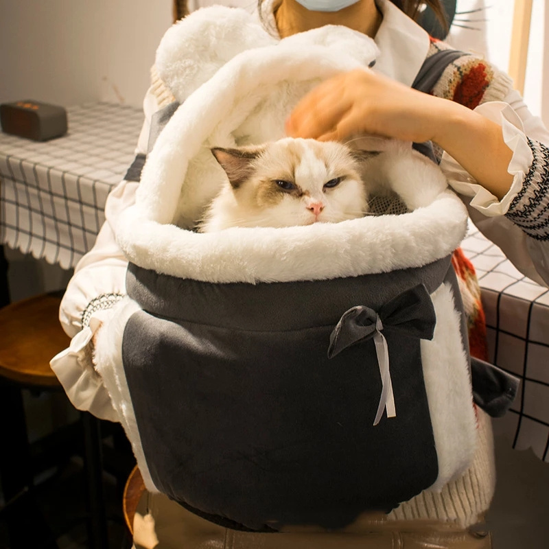 Cute Cat Carrying Bag Warm fluff Pet Carrier Bag For Winter