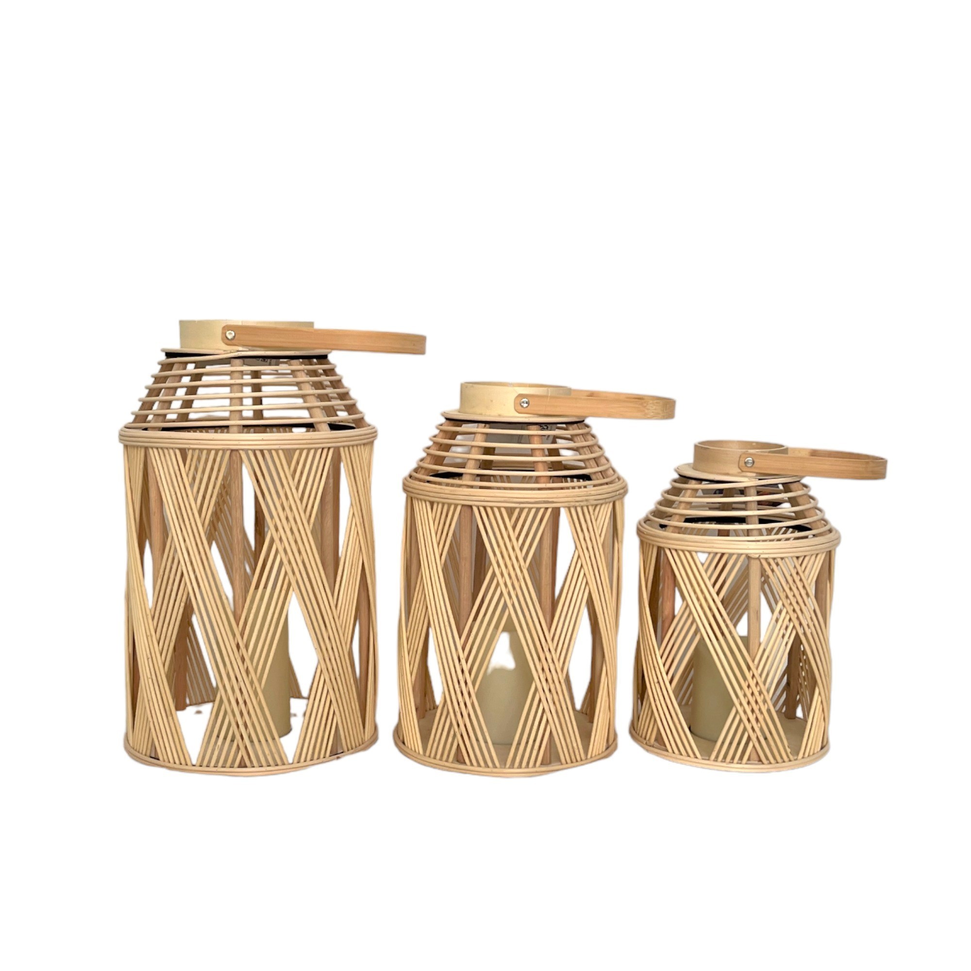 Wholesale  Home Decor Craft Natural Handmade  Storm Wicker Lantern Bamboo  Lantern Holder With LED Candle