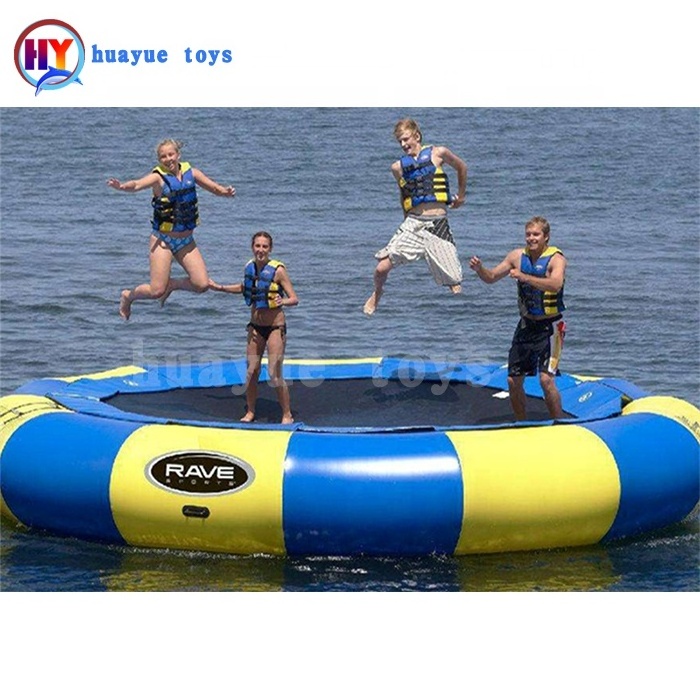 2020 Summer popular outdoor durable inflatable water floating trampoline,inflatable floating water jumping bed for water games