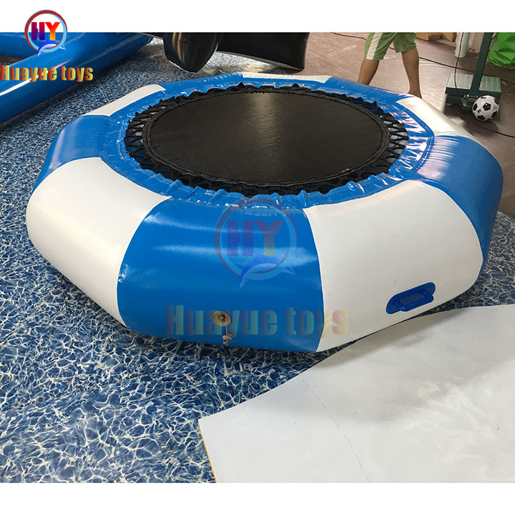 inflatable water trampoline 0.9mm PVC tarpaulin sealed water park inflatable jumping trampoline water toys round bouncy bed