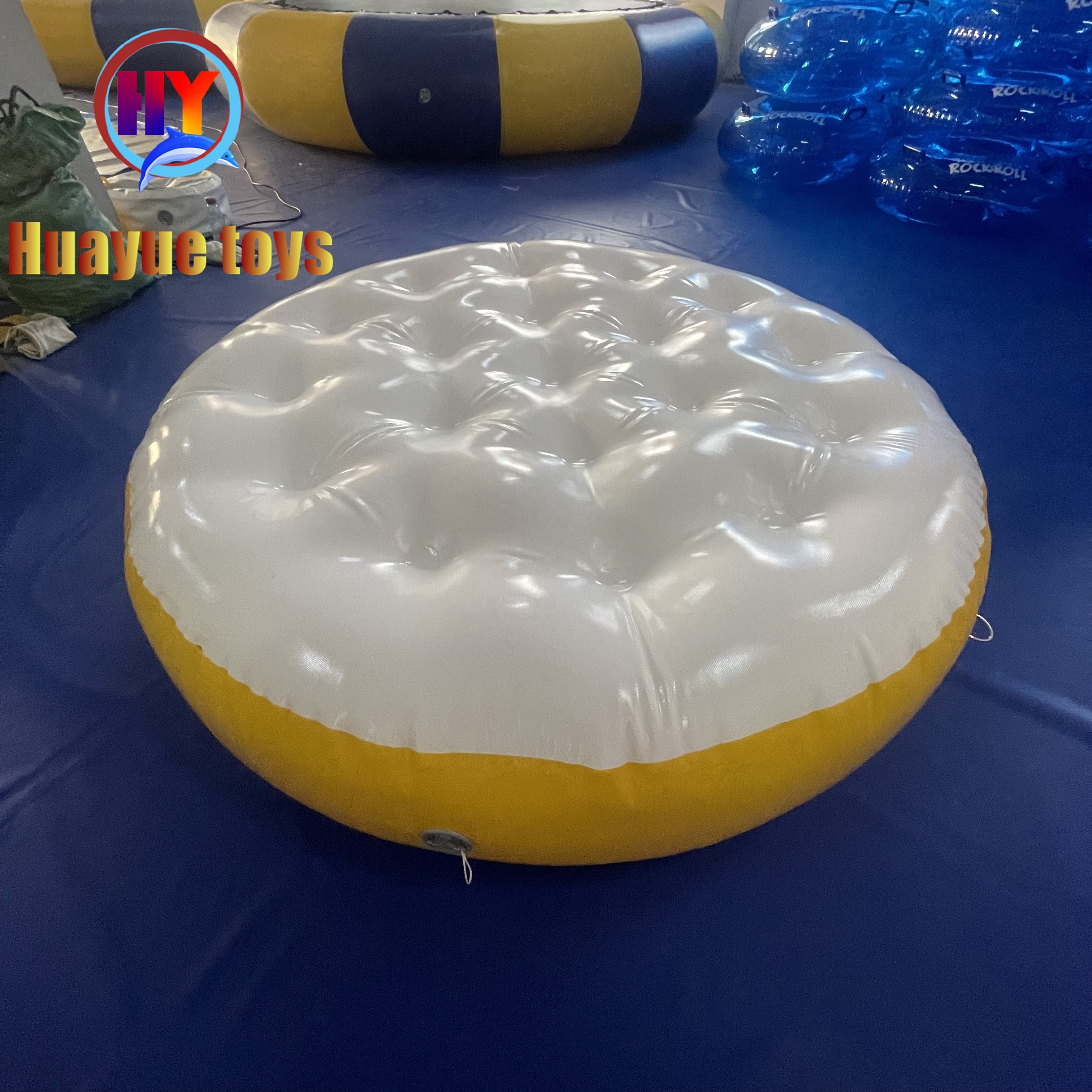 HUAYUE High Quality Durable Airtight Pool Float Jump Mattress Cheap Water Buoy Inflatable Floating Platform On Water Game Board