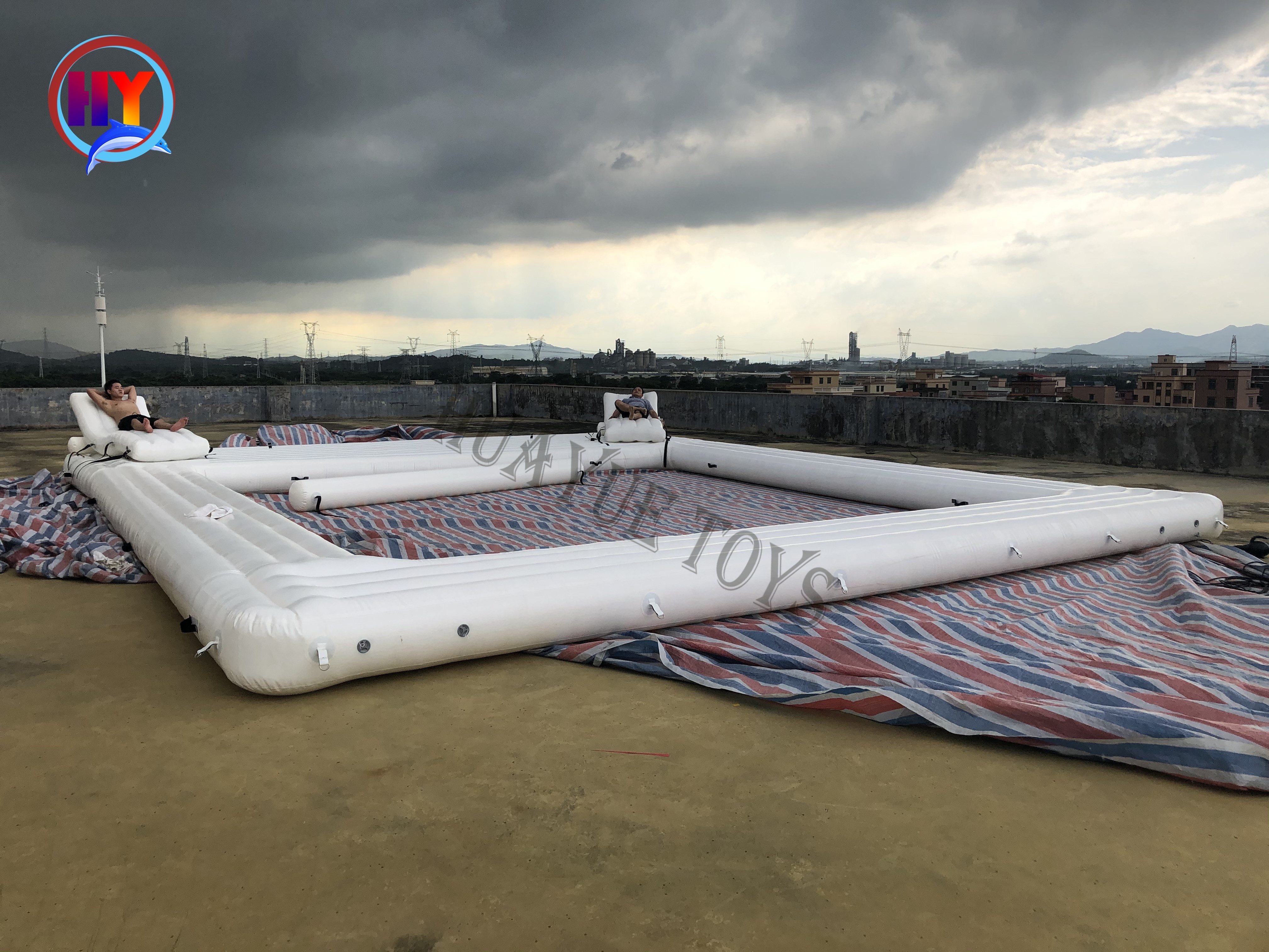 Portable Inflatable Floating Ocean Sea Swimming Pool with net/ inflatable yacht slide dock platform