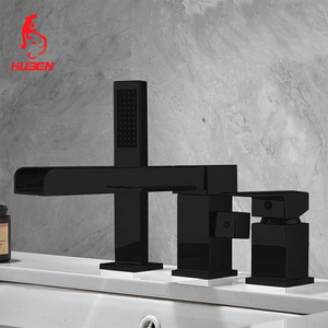 Factory Hot Sale Deck Mounted Bathtub Mixer Tap Matte Black Waterfall Bathtub Faucet Ceramic Rain Square Bathroom Chrome Modern