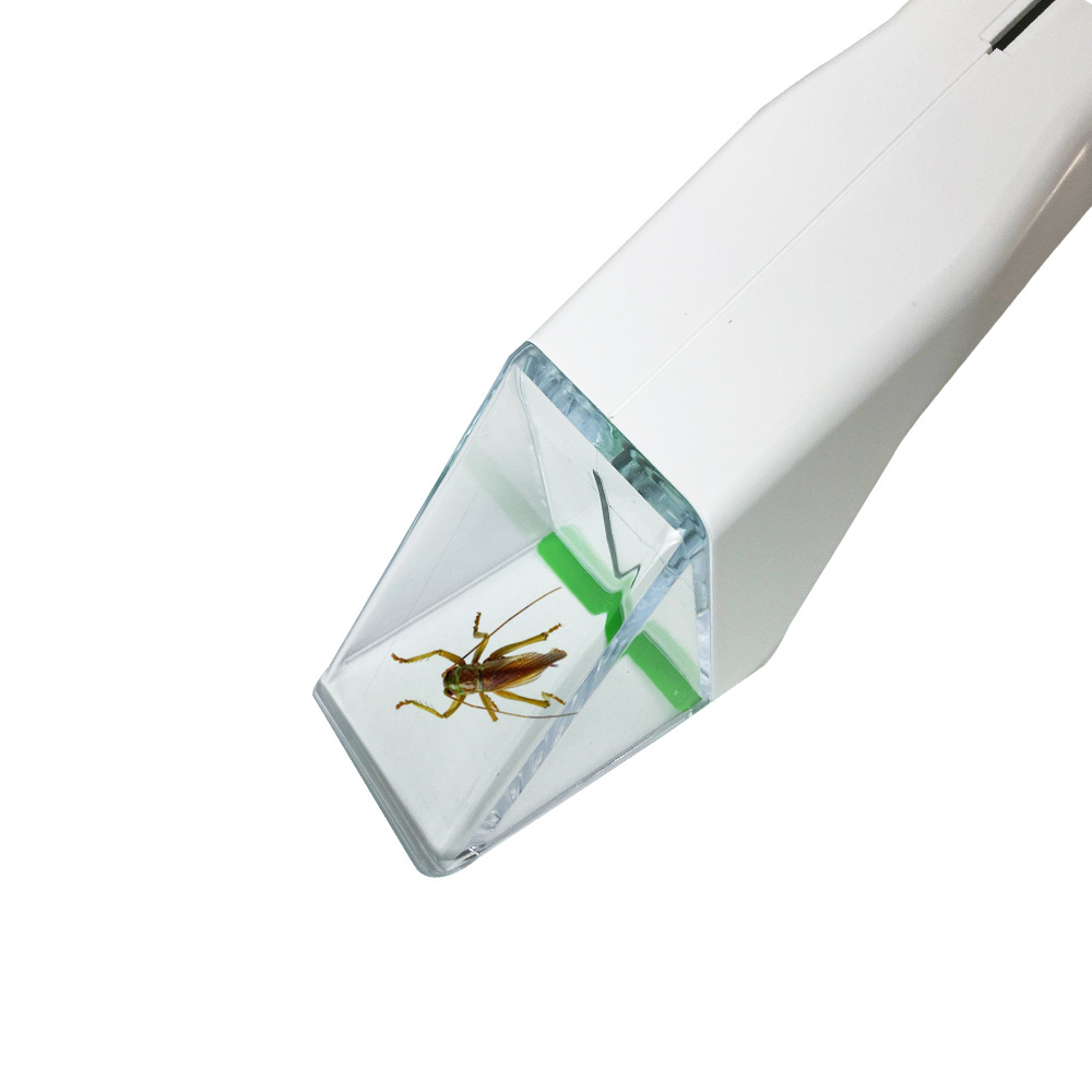 Short Handle Portable Pest Control Tools Bug Away Garden Plastic Spider and Insect Catcher For Flying Insect