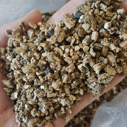 Golden silver white 0.3-1mm 1.5-2.5mm2-4mm agricultural expanded light nutrient soil vermiculite