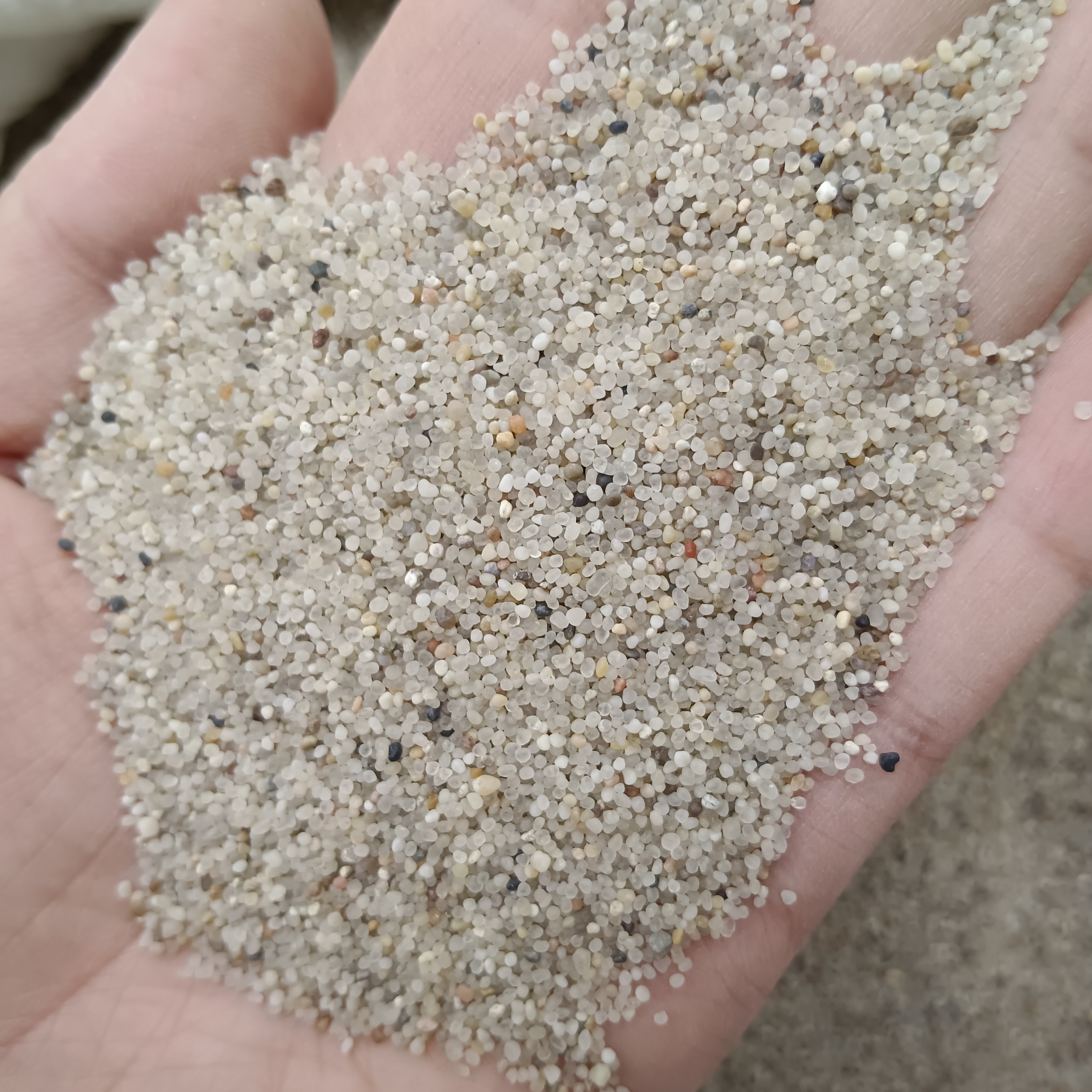 Professional Natural Round dust free natural entertainment  sea sand for sale sea and marine sand