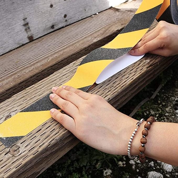 Anti-Slip Outdoor Non Skid Stair Water Acrylic Skateboard Non-Slip Sticker Yellow Anti Slip Tape