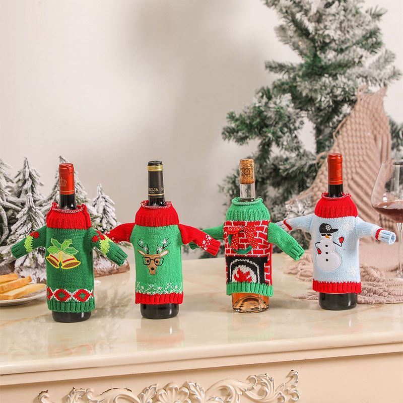 New Arrival Christmas Cute Sweater Knitting Garland Bell Red Wine Bottle Cover For Home Table Xmas Party Decoration