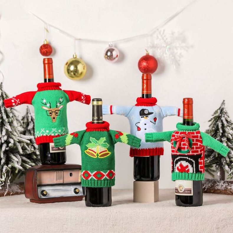 New Arrival Christmas Cute Sweater Knitting Garland Bell Red Wine Bottle Cover For Home Table Xmas Party Decoration