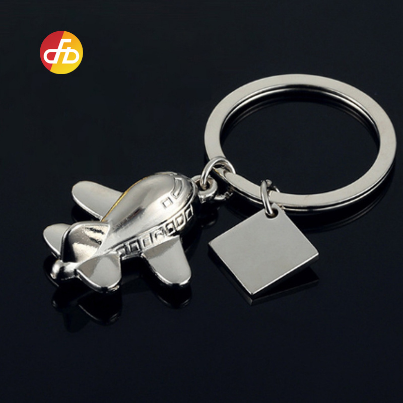 wholesale Alloy Exquisite Small Keychain Pendant Aircraft Airplane Vessel Model Key Ring For Gifts Make LOGO