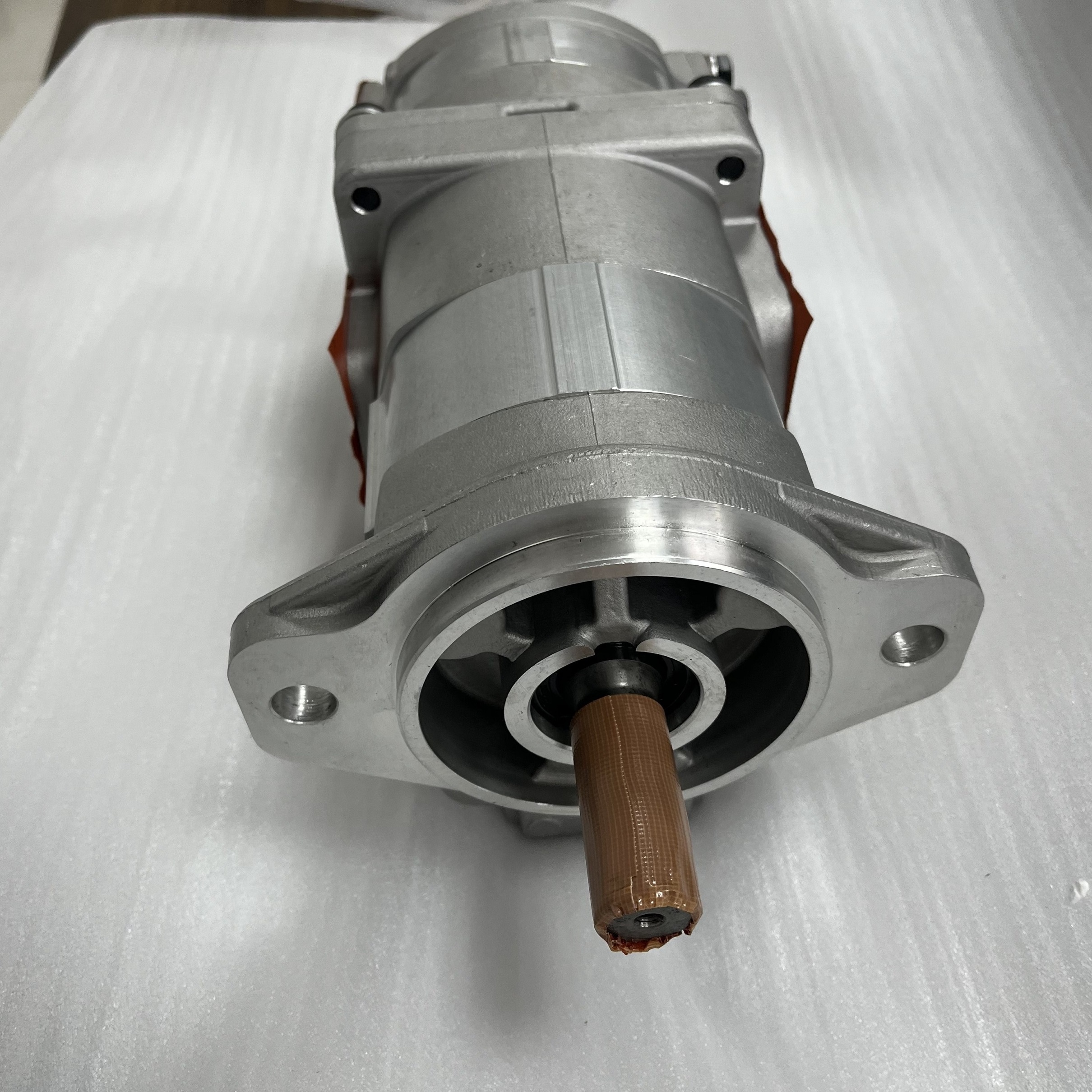 Huida original PC700LC-8R excavator SAA6D140E-5 engine 705-52-21190 gear pump used in Komatsu