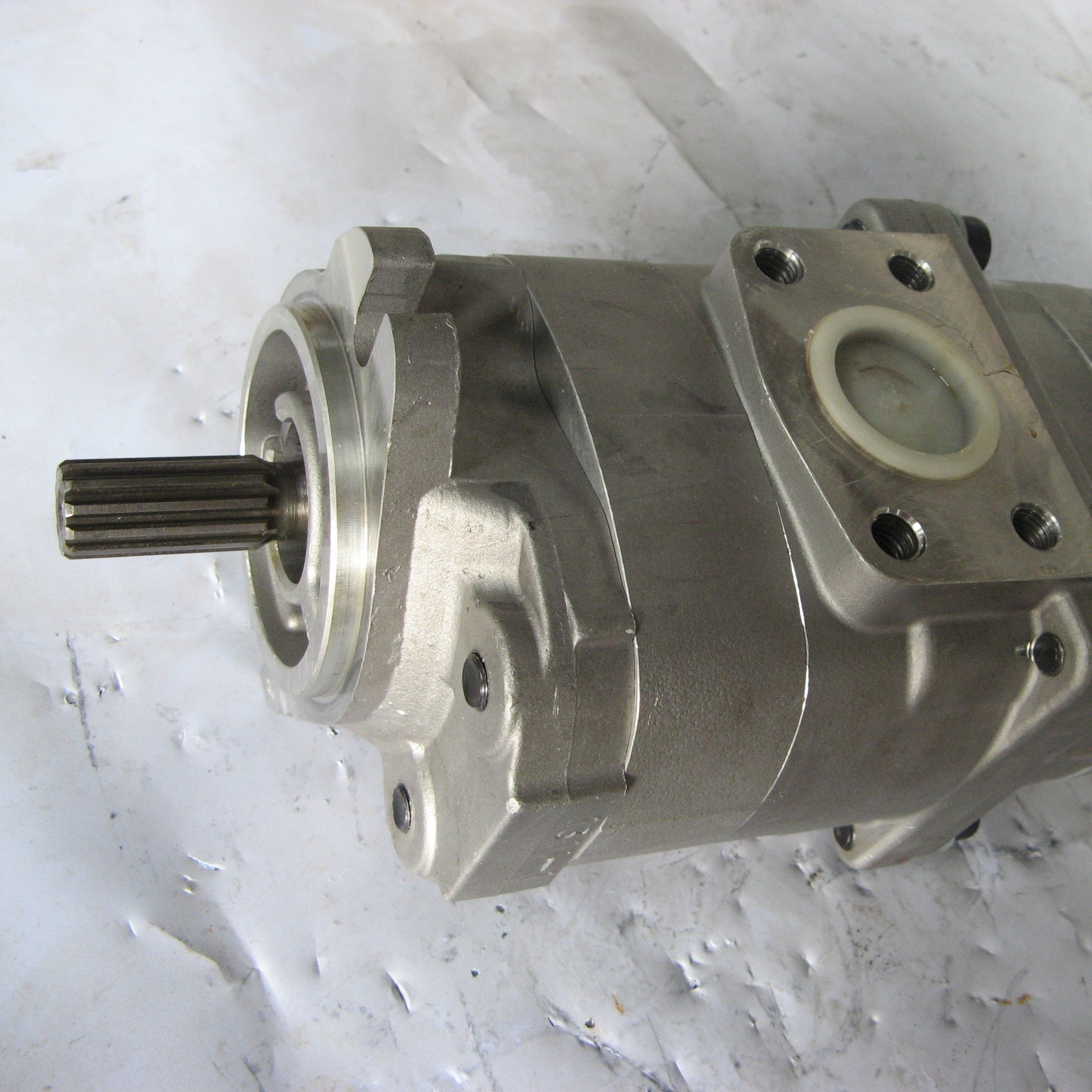 Huida original PC700LC-8R excavator SAA6D140E-5 engine 705-52-21190 gear pump used in Komatsu