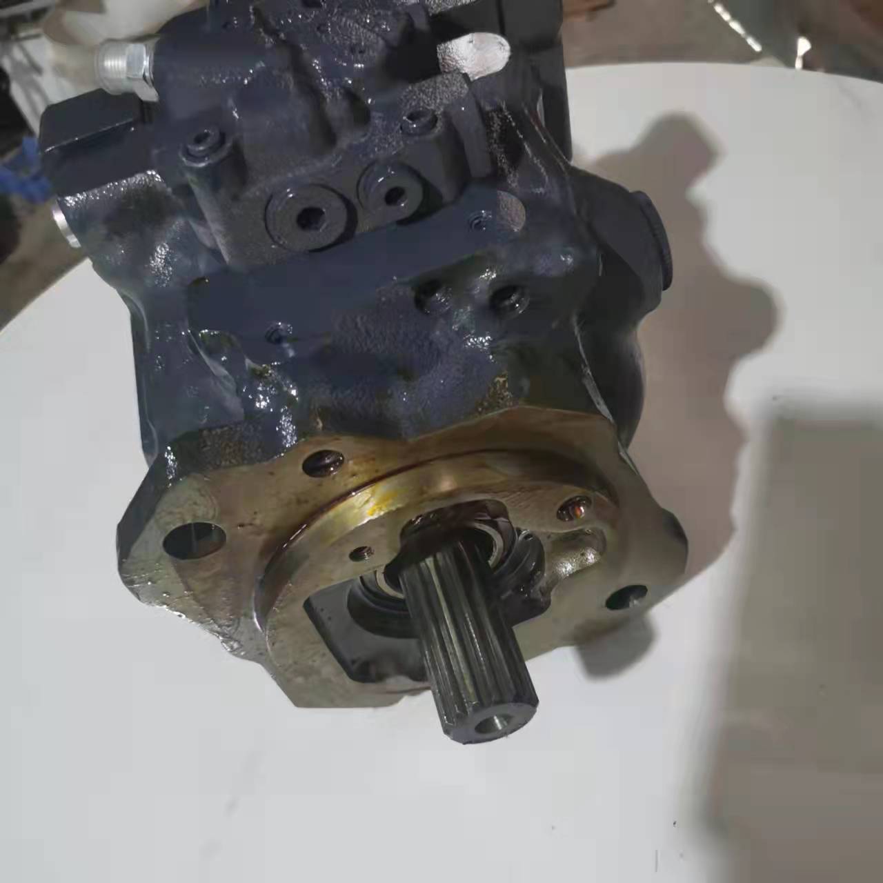 Huida D275A-5 dozer hydraulic gear pump  708-1T-00410  Hydraulic Pump original quality pump