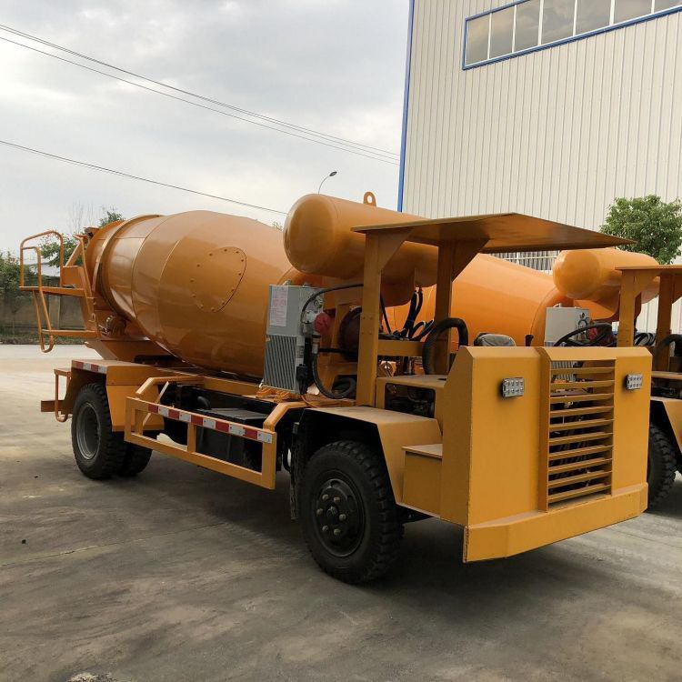 2.5 Cubic Meters 2023 NEW Trailer truck self load concrete mixer small drum cemente concrete mixer selfloading concrete mixer