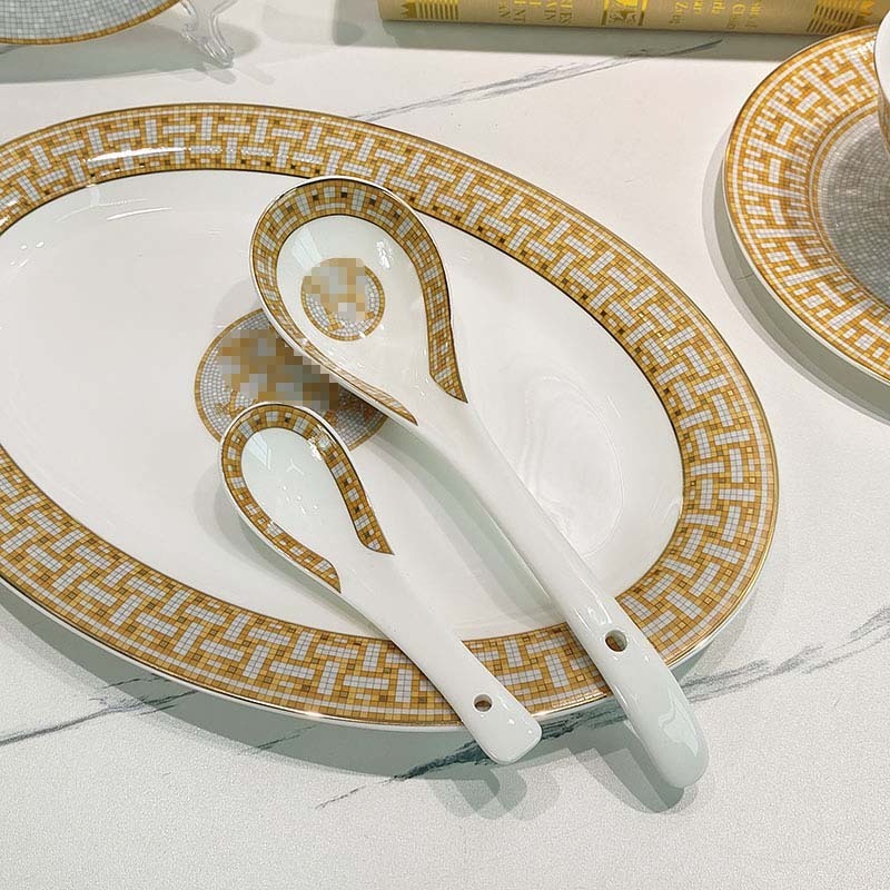 Wholesale royal Luxury tableware sets 58 pcs bone china golden mosaic western ceramic dinnerware sets