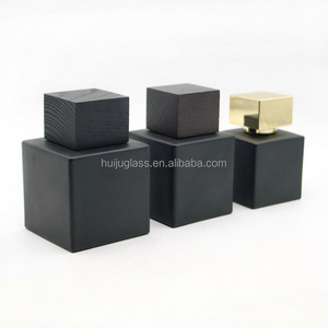 custom logo black square shape luxury perfume spray empty bottles with wooden cap 50ml 100ml