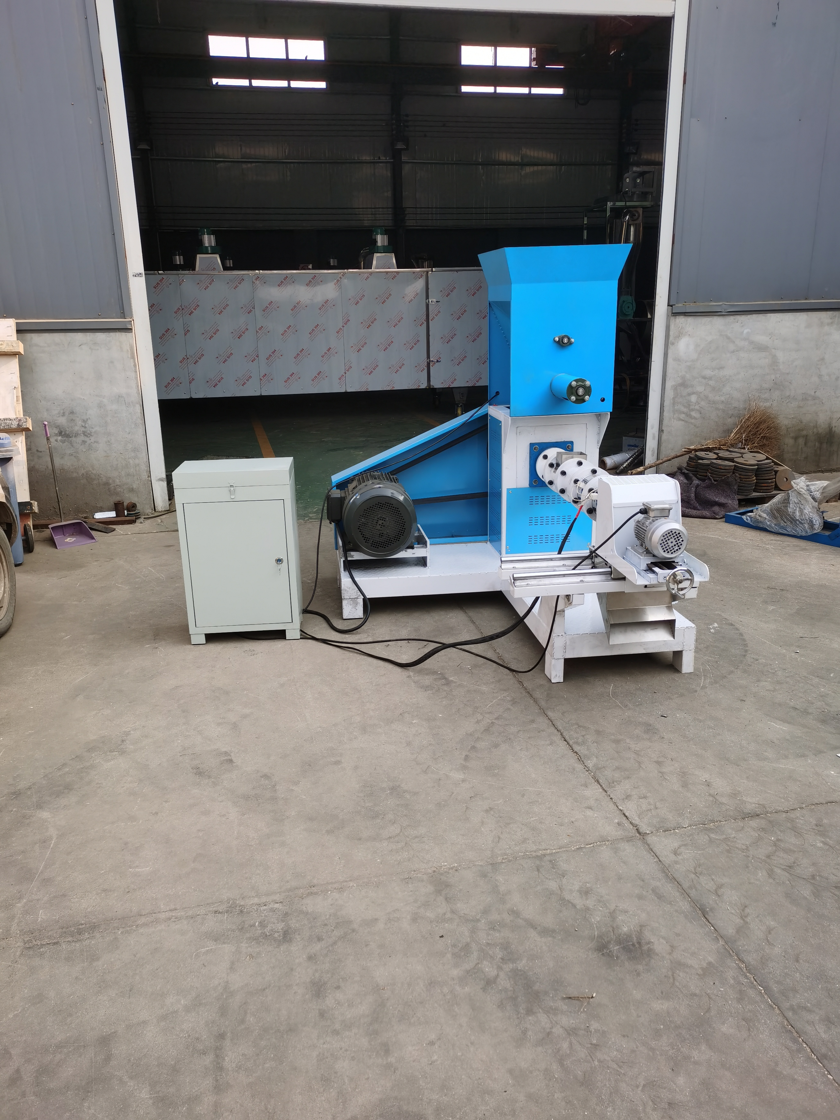 300-400kg/hour automatic dog food extruder / floating fish feed pellet machine HJ-FFP300