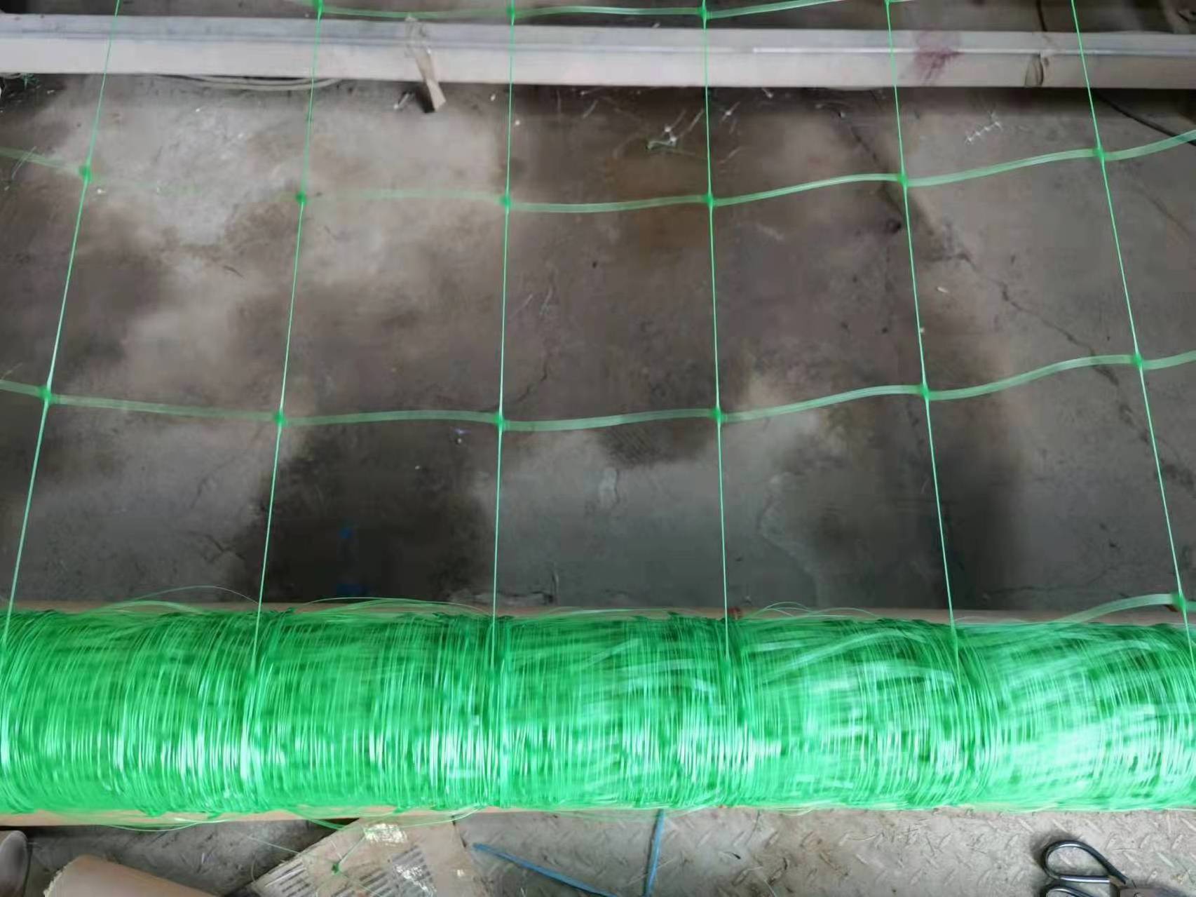 Wholesale 3/4/5/6feet width hemp grow net plant support net for Garden