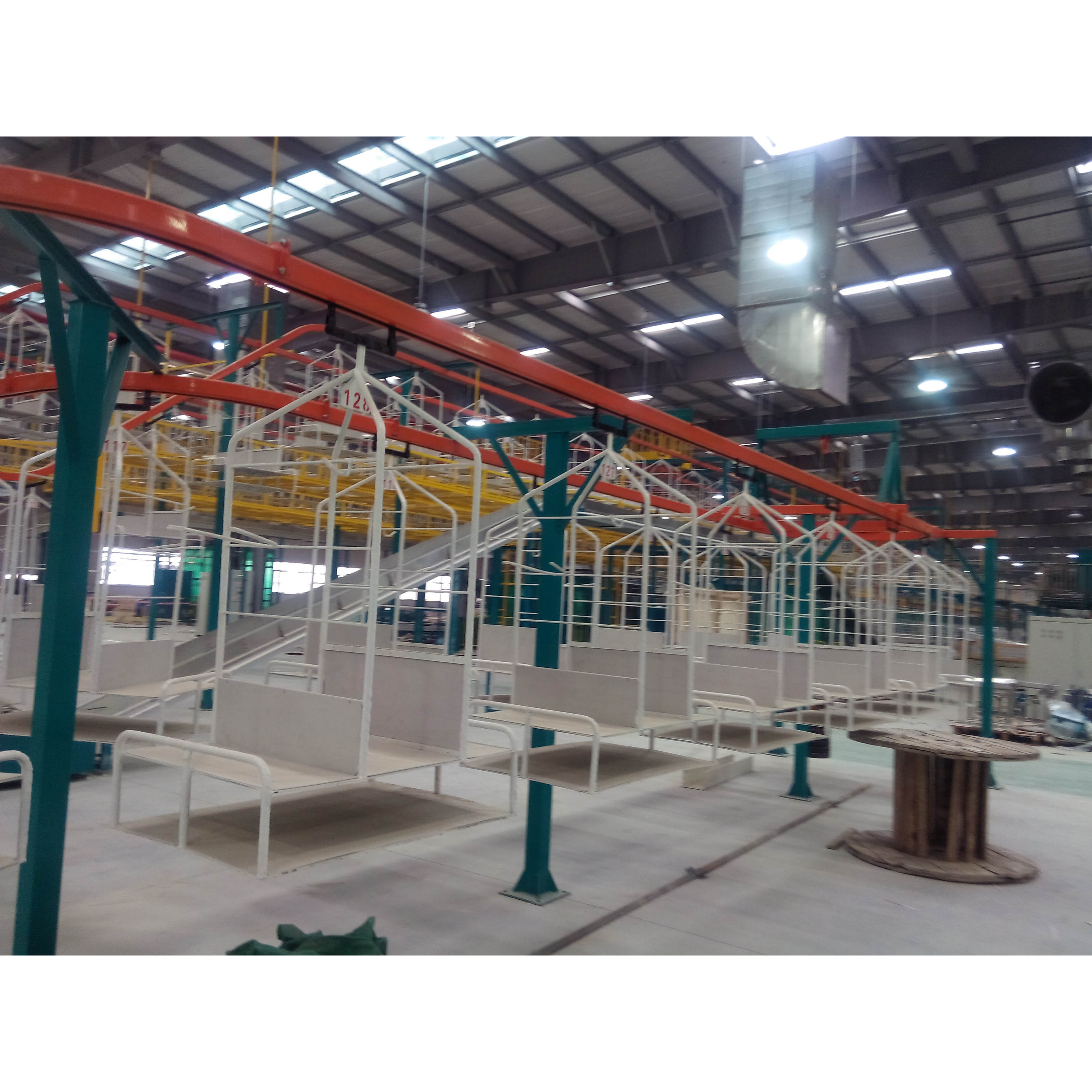 Overhead Hanging Conveyor With Up&Dowm Structure Customized For Powder Coating