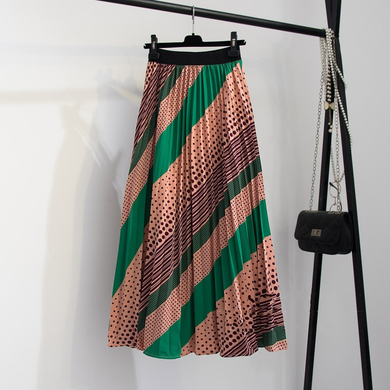 Europe and the United States new contrast color wave point fashion all-match diagonal stripe stitching printed pleated skirt