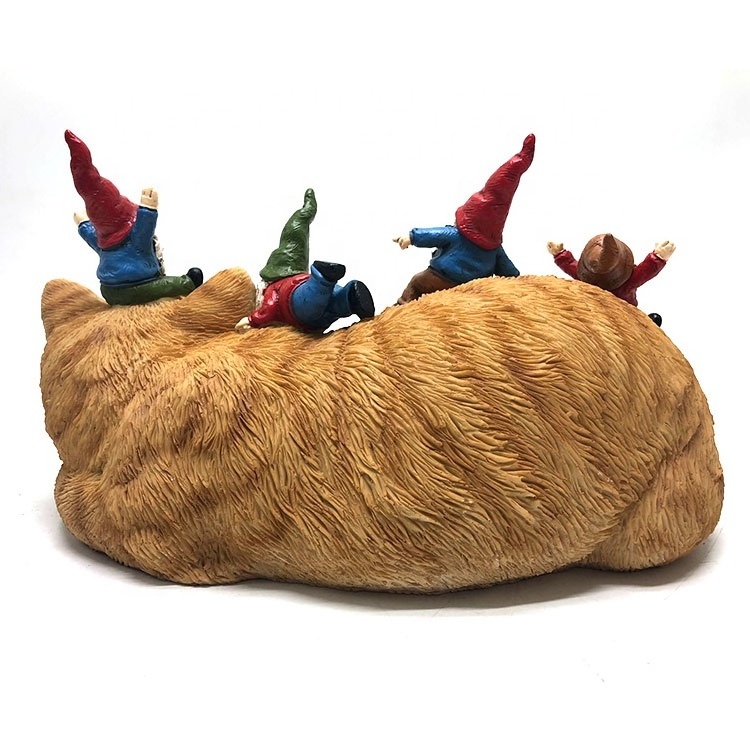 Wholesale new design small funny garden decoration sleeping cat miniature gnomes