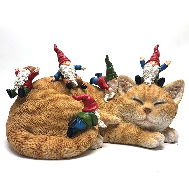 Wholesale new design small funny garden decoration sleeping cat miniature gnomes