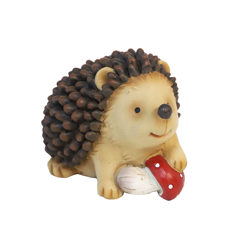 Customized Resin Cute Hedgehog figurine handmade animal decoration resin hedgehog Garden Statue