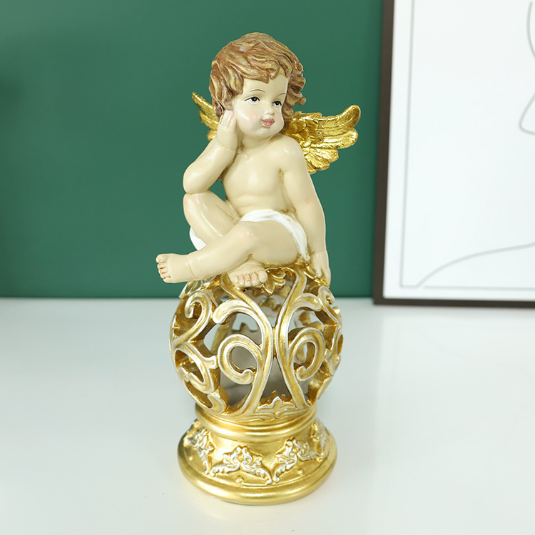 Wholesale French Retro Roman Column resin angel statue home living room wine cabinet ornament resin crafts