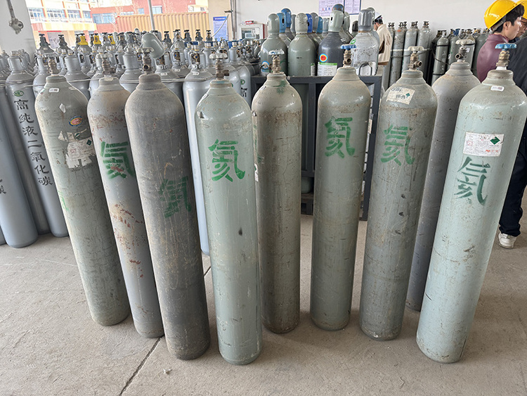 Industrial Hydrogen Gas Price 13.4L Empty Oxygen Cylinder Small Gas Tank For Sale