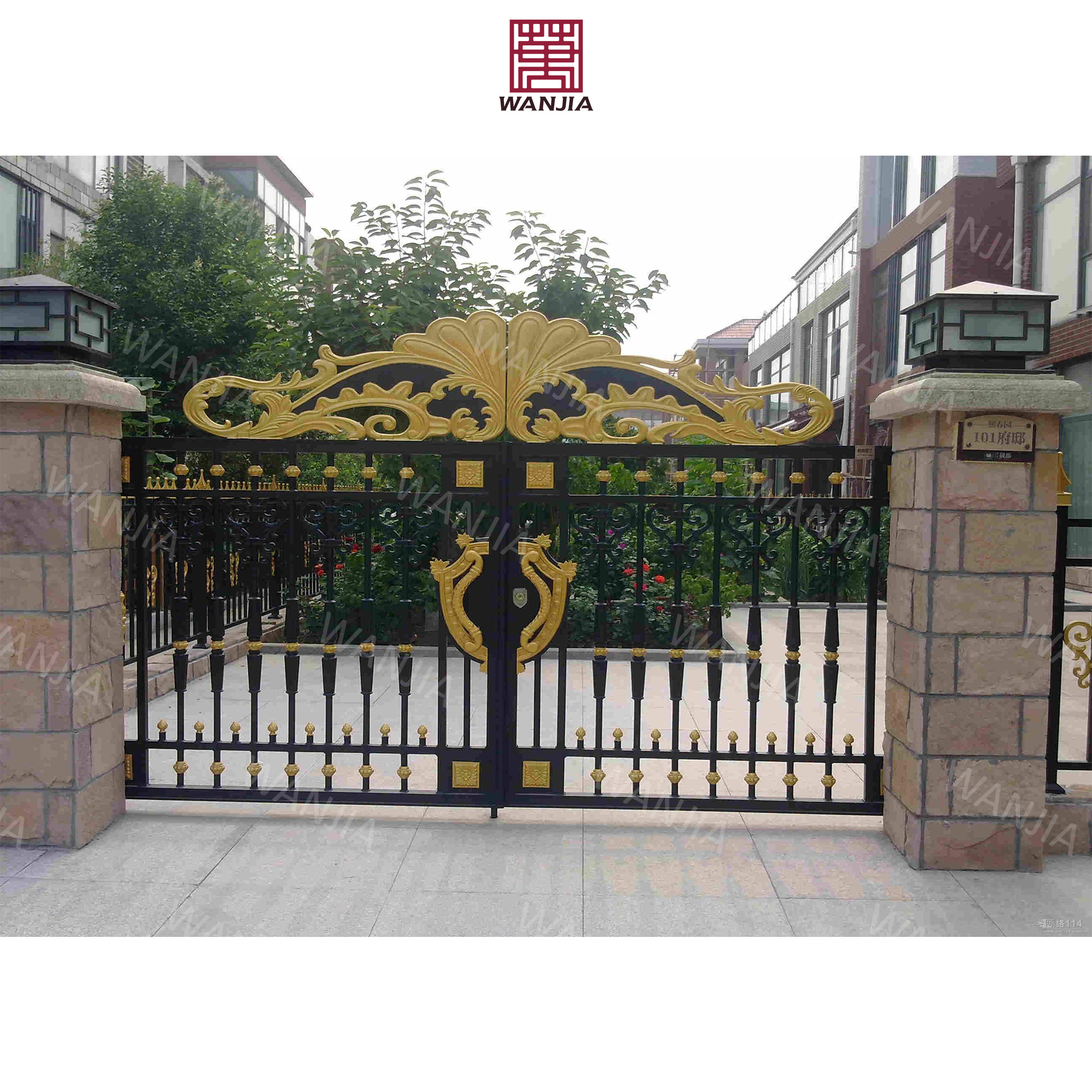 Metal gate driveway entry doors arches iron gate exterior door front entry doors wrought iron gate double iron gates