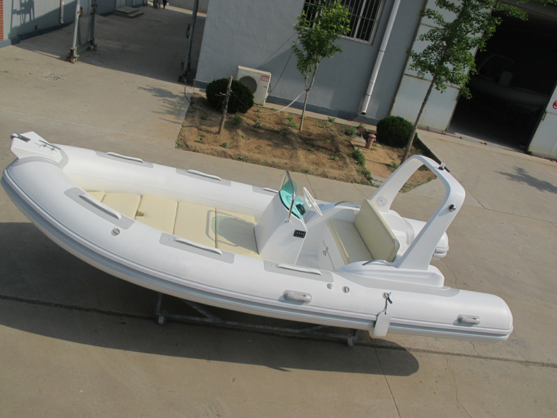 RIB520C  Factory Direct Sale Yacht 6 people Center Console Inflatable Fiberglass Boat Dinghy