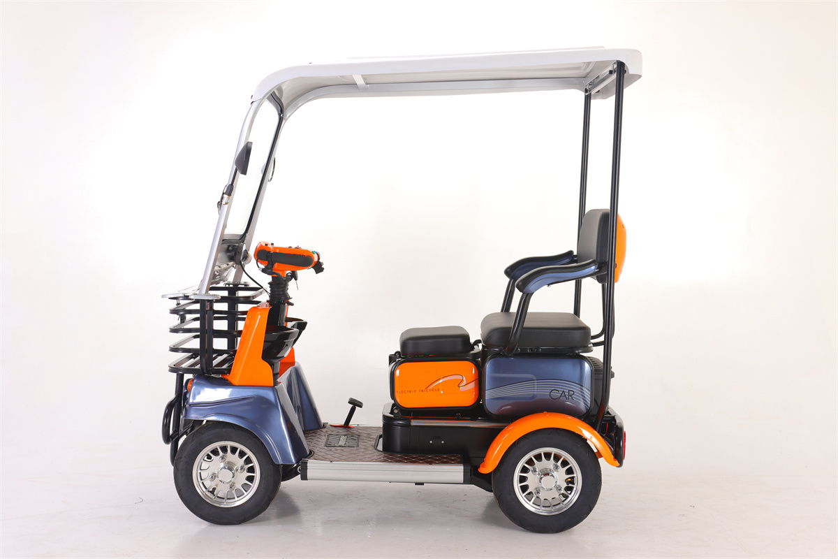 New Product Four-Wheeled Scooter Four-Wheel Vehicle Chassis Of Electric Four-Wheeler Golf Board Cycle Board Electric Scooter