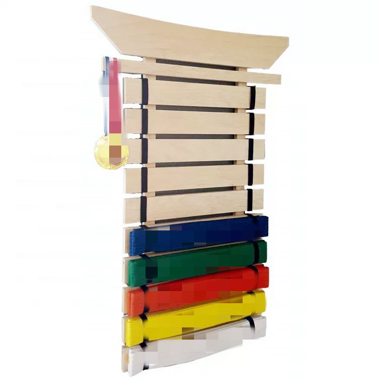 Factory Custom Wood Wall Mounted Taekwondo Belt Display Martial Arts Belt Karate Belt Display Rack