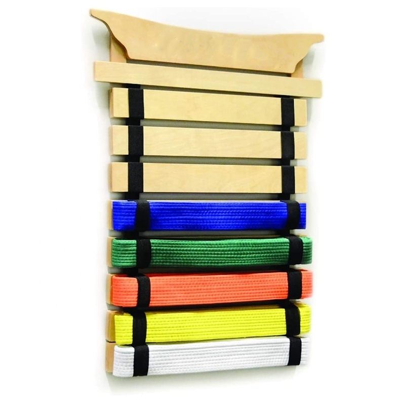 Personalizable Karate Belt Display Rack for 8 Martial Arts Belts for Taekwondo Kung Fu Judo Samurai Jiu-Jitsu Kendo Aikido